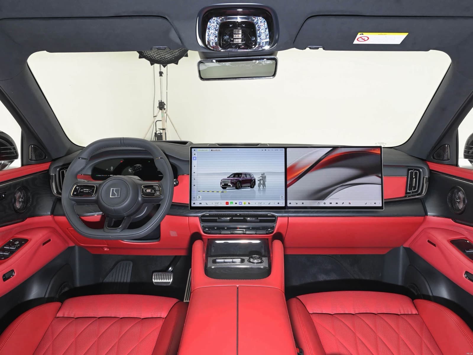 Zeekr 8X — interior photo